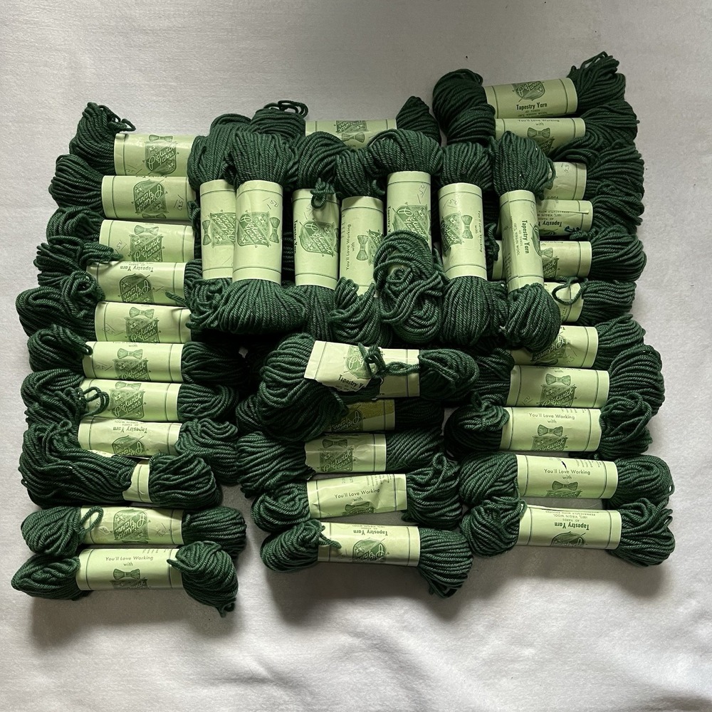 Lot Of 41 Skeins Pickwick 100% Wool Tapestry Yarn Dark Green 40 Yards Per Skein